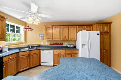 1568 Clarry Hill Road, Union, ME 04862 - Photo 6