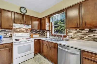 341 County Road, Milford, ME 04461 - Photo 2