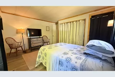 19 Prospect Street, Guilford, ME 04443 - Photo 12