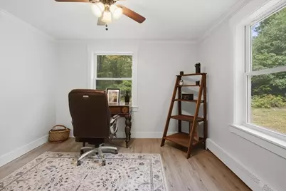 25 E Oxford Road, Oxford, ME 04270 - Photo 26