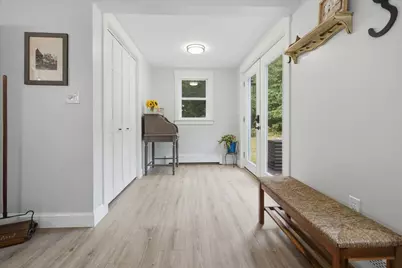 25 E Oxford Road, Oxford, ME 04270 - Photo 14