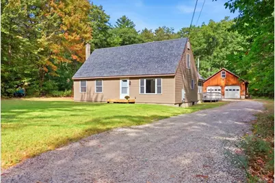 25 E Oxford Road, Oxford, ME 04270 - Photo 2