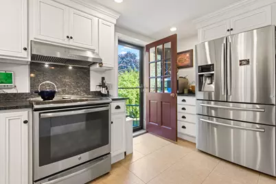 22 Tall Pine Road, Cape Elizabeth, ME 04107 - Photo 4