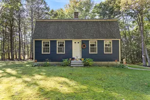 29 Drinkwater Point Rd, Yarmouth, ME 04096 - Photo 2