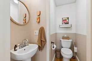 12 Belknap St, Portland, ME 04103 - Photo 22