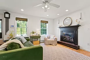 22 Kingsbury Ln, Kennebunk, ME 04043 - Photo 4