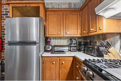 15 Commercial Street, Winterport, ME 04496 - Photo 4