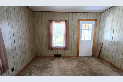 79 Middle Avenue, Mexico, ME 04257 - Photo 8