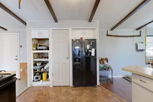 2161 Lisbon St, Lewiston, ME 04240 - Photo 10
