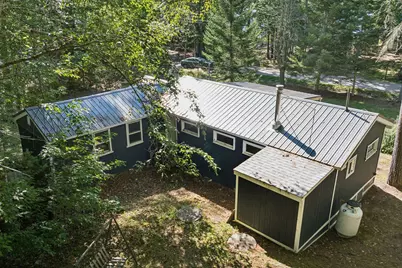18 Shore Road, Raymond, ME 04071 - Photo 16