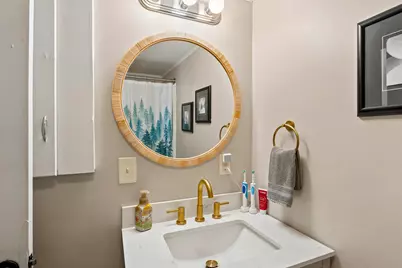 1090 Main Street, Bowdoin, ME 04287 - Photo 16
