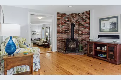 32 Pearl Street, Camden, ME 04843 - Photo 8