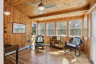 32 Pearl St, Camden, ME 04843 - Photo 18