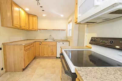 21 Myrtle Street, Paris, ME 04281 - Photo 2