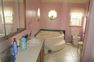 27 Phillips Wy, Holden, ME 04429 - Photo 16