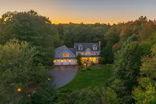 133 Hawthorne Ln, South Portland, ME 04106 - Photo 1