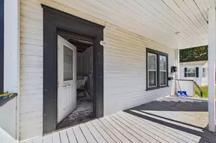 24 Union St, Livermore Falls, ME 04254 - Photo 10