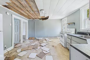 24 Union St, Livermore Falls, ME 04254 - Photo 20