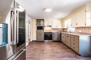 170 Wayside Rd, Portland, ME 04102 - Photo 12