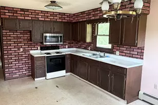 61 Town Farm Rd, Sidney, ME 04330 - Photo 10