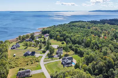 12 Banks Terrace, Searsport, ME 04974 - Photo 2