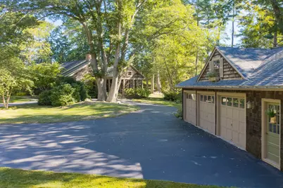 26 Oakhurst Road, Cape Elizabeth, ME 04107 - Photo 2