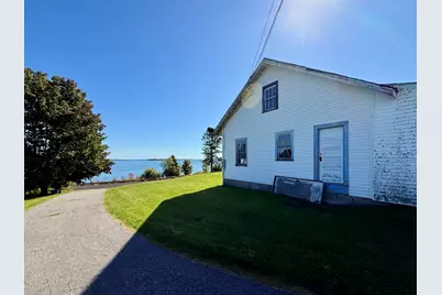 760 U.S. 1, Robbinston, ME 04671 - Photo 6