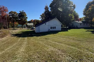 3095 W Chapman Rd, Mapleton, ME 04757 - Photo 4