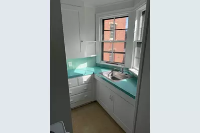 31 Deering Street, Portland, ME 04101 - Photo 12