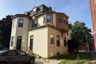 31 Deering St, Portland, ME 04101 - Photo 4