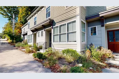 5 Academy Street, Auburn, ME 04210 - Photo 2