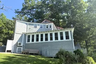 5 Old Cottage Ln, Belgrade, ME 04917 - Photo 2