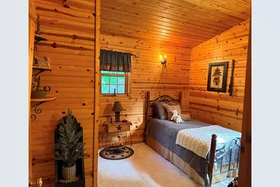 555 Hinckley Road, Clinton, ME 04927 - Photo 8