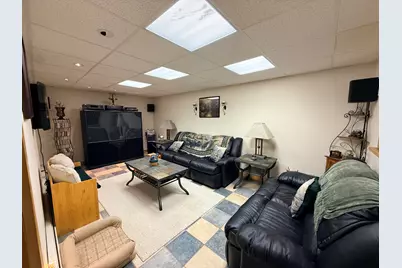 555 Hinckley Road, Clinton, ME 04927 - Photo 26
