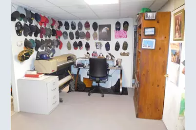 18 Richmond Avenue, Lewiston, ME 04240 - Photo 24