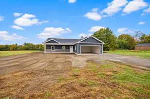 38 Webb Rd, Waterville, ME 04901 - Photo 2