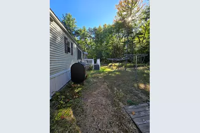 42 W Lebanon Road, Lebanon, ME 04027 - Photo 16