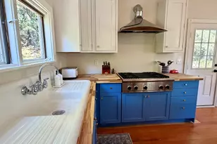 9 Cottage Ln, Stonington, ME 04681 - Photo 12