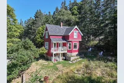 9 Cottage Lane, Stonington, ME 04681 - Photo 2