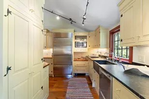 2 Plummer Ln, Kennebunk, ME 04043 - Photo 16