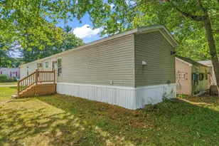 17 Arnold Dr, Lisbon, ME 04250 - Photo 2