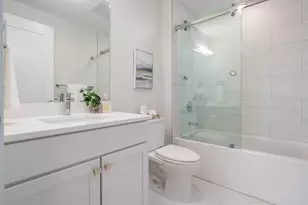 387 Commercial St, Portland, ME 04101 - Photo 16