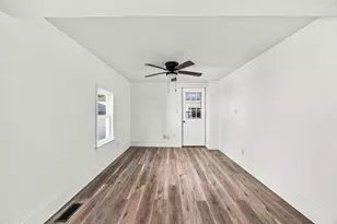 28 Garland St, Bangor, ME 04401 - Photo 12