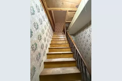 499 Pond Road, Wales, ME 04280 - Photo 8