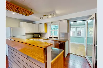 19 Bradbury Street, Belfast, ME 04915 - Photo 12