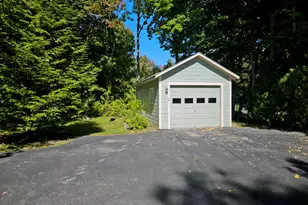 19 Bradbury St, Belfast, ME 04915 - Photo 6