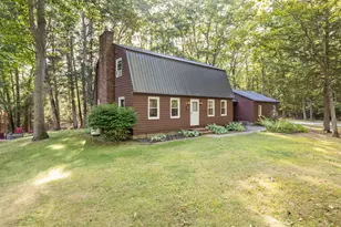 27 White Rock Dr, Gorham, ME 04038 - Photo 1