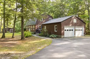 27 White Rock Dr, Gorham, ME 04038 - Photo 2