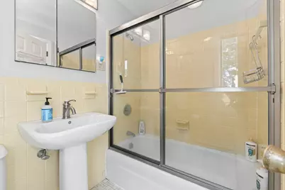 160 Western Avenue Unit : #5C, Boothbay Harbor, ME 04538 - Photo 32