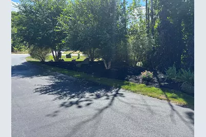 35 Donalene Way, Westbrook, ME 04092 - Photo 8
